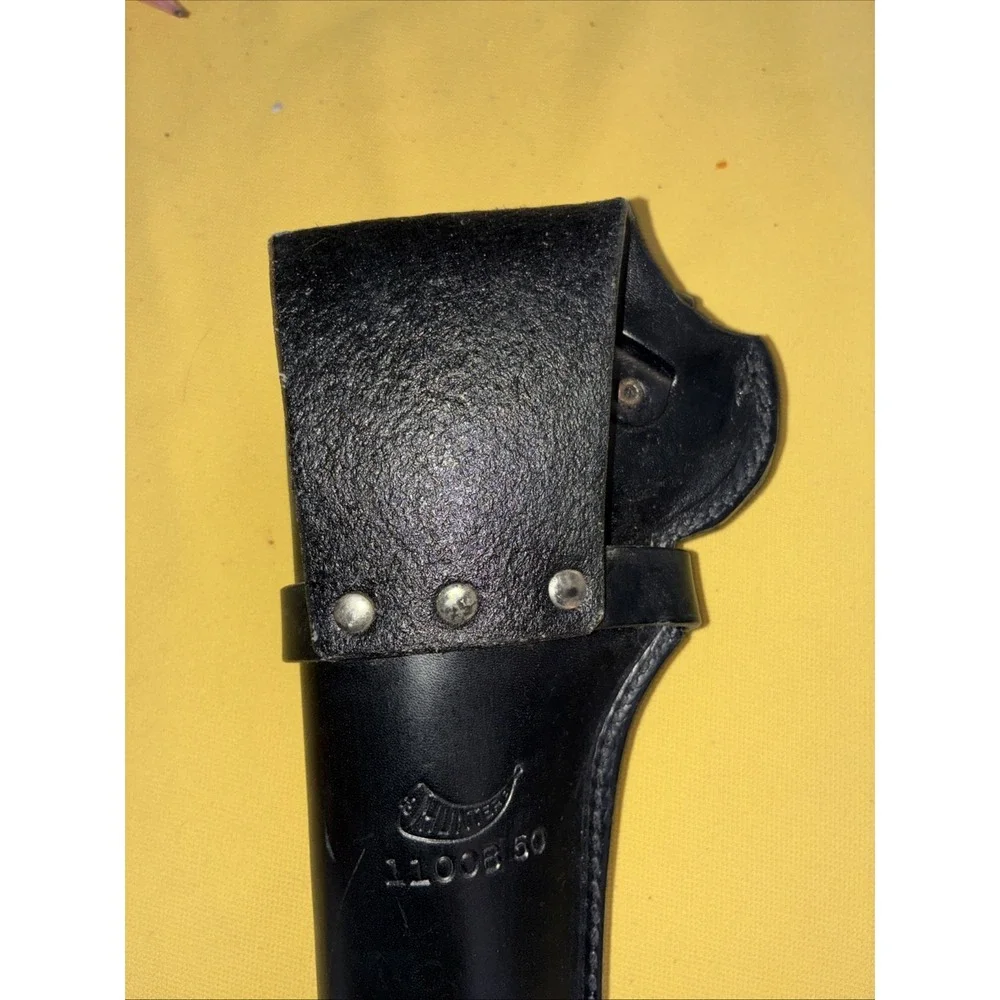 Vintage Hunter 1100B 50 Genuine Leather Gun Pistol Holster Black Right Hand 11